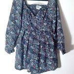 Princess Polly Floral Romper Shorts size 4 Smocked Long sleeve V neck Photo 1