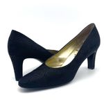 Vintage Bruno Magli Black Embossed Leather Pumps Italian Heels Women’s Size 8 AA Photo 1