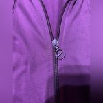 Nike Women's Purple Full Zip Jacket medium fitted Photo 3