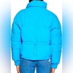 Levi's NWOT - Levi’s - Vintage Inspired Cinch Back Puffer Coat Photo 3