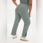 Girlfriend Collective Compressive Kick Flare Trouser XXL Photo 1