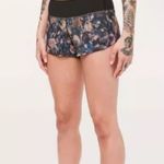 Lululemon  floral speed up shorts size 6R Photo 0