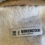 Birkenstock Women’s happy lamb wool Arizona sandals Size 7-7.5 Photo 5