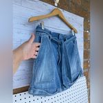 AMO Shorts Blue Finder Keepers Paperbag Denim Women size 27 Photo 3