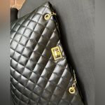 ⚠️ Clearance NWT Quilted black tote bag with golden chain faux leather Photo 1