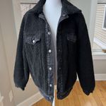 Forever 21  Black Denim Sherpa Reversible Chore Jean Jacket Size Medium Photo 3