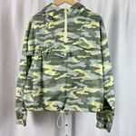 Flirtitude  Large Lightweight Camo Windbreaker Pullover Sherpa Hood Outdoor Photo 0