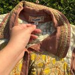 Lulumari VTG Y2K Lace Cap Sleeve Blouse Photo 3