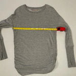 Athleta Top Gray Scrunched Side Long Sleeve Extra Small Photo 5