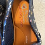 Women's Size 7 Navy Dog Print Slip Photo 3