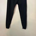 Shark Watch Gymshark flawed but mended leggings (S) Photo 1