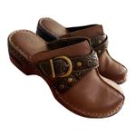 b.ø.c Brown Leather Buckle Clog Mules Embossed Strap Studded‎ Comfort Shoes 8M Size 8 Photo 1