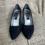 Stuart Weitzman  Vintage Black Crystal Embellished Jeweled Pump 6.5 Photo 3