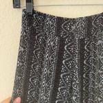 No Boundaries Wide leg dressy pants a Size Smalll 3/5 Photo 2