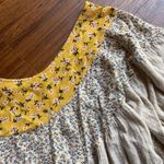 Hummingbird boho floral top size medium Photo 3