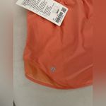 Lululemon  NWT Hotty Hot Low Rise 2.5” Shorts Orange Color Size 14 Photo 8