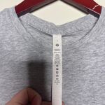 Lululemon  grey short sleeve tee size 2 Photo 3