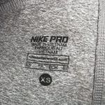 Nike  PRO Gray Cropped Leggings Athletic Capris Pants Size  XS Photo 4