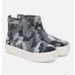 J/SLIDES Camo Hypo‎ Suede Hi Top Sneaker in Grey Size 7.5 Gray Photo 8