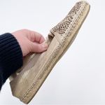 Vince Camuto Dalmi Slip On Loafers Espadrille Shoes Gold Leather Women's Size 7 Photo 10