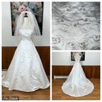 Gloria Vanderbilt Beautiful Vintage 90s  Embroidered Satin Wedding Gown & Veil! Photo 1