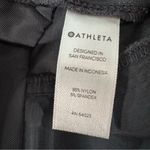 Athleta  Black 4” Trekkie Cargo Shorts Women Size 4 Gym Outdoor Pockets Sporty Photo 5