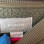 Everlane Women's ReNew Teddy Fleece Raglan Cozy Cropped Sweatshirt Size Large Photo 3