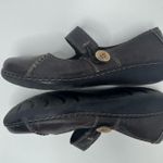 Clarks  Brown Leather Mary Jane Shoes Size 6.5W  Photo 5