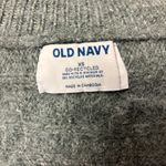 Old Navy Women’s Grey Sleeveless Cropped Cable-Knit Turtleneck Sweater Vest Photo 10