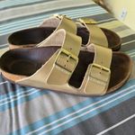 Birkenstock  Arizona Gold Sandals Women's Size 39 Narrow Photo 1