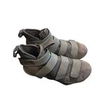 Nike  LeBron Soldier 7 Men's Basketball Shoes Grey Strap Closure Size 7 Photo 0