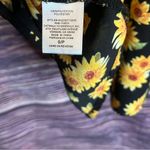 Pleione  Sunflower Print Shirt. Size Small. Photo 3