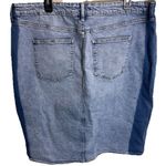 Gap Women's Two Tone Denim Slit Hem Pencil Skirt Mid Wash Size 20/35 Classic Photo 5