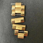 Michael Kors  WOMENS STAINLESS STEEL GOLD TONE WATCH EXTRA LINKS SNAP CLOSURE Photo 11