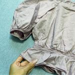 Uniqlo  Puff Sleeve Blouse Size S in Purple Photo 2