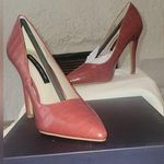 French Connection NIB  Women's Sierra Pump Red Croc-Embossed Size 6 Photo 1