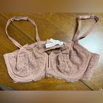 Auden Lace Underwire Bra in Soft Pink Size 38 B Photo 4