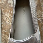 Vince  Women's Rose Gold Metallic Casual Slip-On Sneaker Shoes Size 6.5 Photo 9