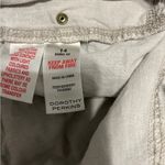 Dorothy Perkins  beige shorts size 14 Photo 4