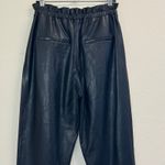 Alice + Olivia Womens Black Faux Leather Ankle Trousers Pants XS Pockets Pleated Photo 3
