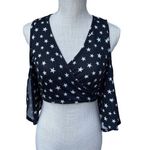 Boohoo Cold Shoulder Crop Top Womens Size 8 Black White Stars Print Bell Sleeves Photo 0