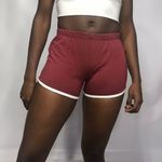 Popular basics burgundy short shorts M Red Size M Photo 3