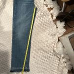 ZARA  WOMENS THE SLIM
CROPPED SUM FIT CROPPED LEG
HIGH RISE 6 BLUE JEANS Photo 9