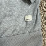 Vuori  Long Sleeve Halo Crew Pullover Sweatshirt Photo 2