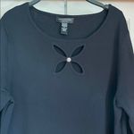 Cable & Gauge  Black Knit Blouse with Cutout Detail. Size 2X Photo 1