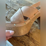 Vince Camuto  Jenevya Slingback Platform Sandal~ Tan Suede~10 Photo 7