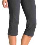 Athleta Kick Booty Capri Crop Leggings Heather Gray Size Small Photo 0