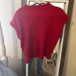 Le lis Red Short Sleeve Sweater  Photo 1