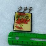 Merry Christmas Vintage Jewelry Pin Brooch Poinsettias and Dangling Pinecones Photo 11