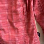 Patagonia  red plaid Women’s Long-Sleeved zippered pockets Shirt Size 4 Photo 4